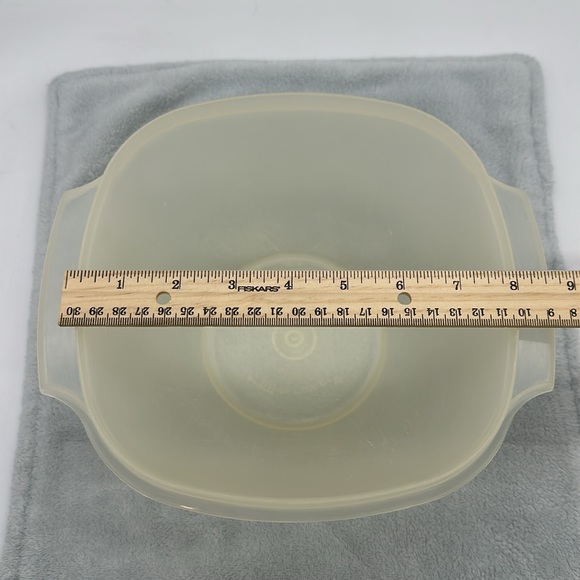 Tupperware Vintage Nesting Servalier Bowls—No Lids/Clear#836-8/Red#836-6 - Picture 4 of 12